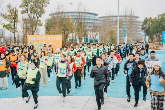 揚子江藥業集團 “春季領跑 益起健康” —健康普及公益宣傳活動圓滿舉辦！